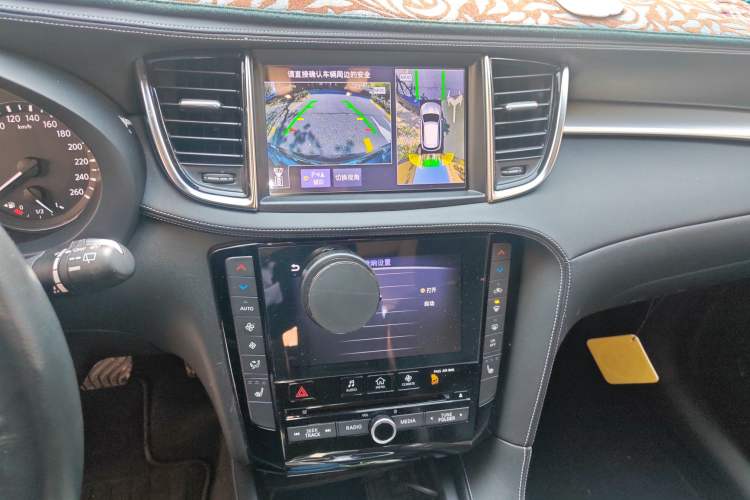 Used Infiniti QX50 2018 2.0T Four-Wheel Drive Smart Edition Audio And AC Panel