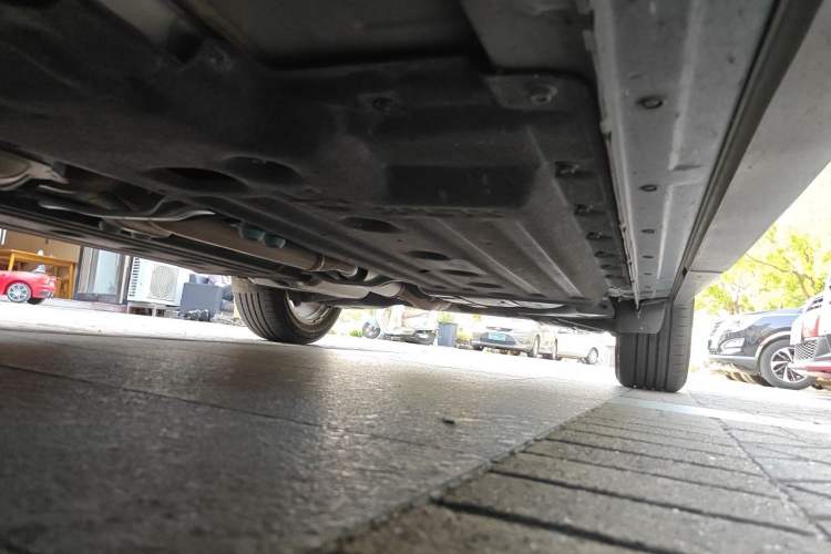 Used Infiniti QX50 2018 2.0T Four-Wheel Drive Elite Edition Chassis Front Left