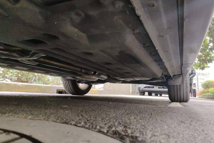 Used Infiniti QX50 2018 2.0T Two-Wheel Drive Fashion Edition Chassis Front Left