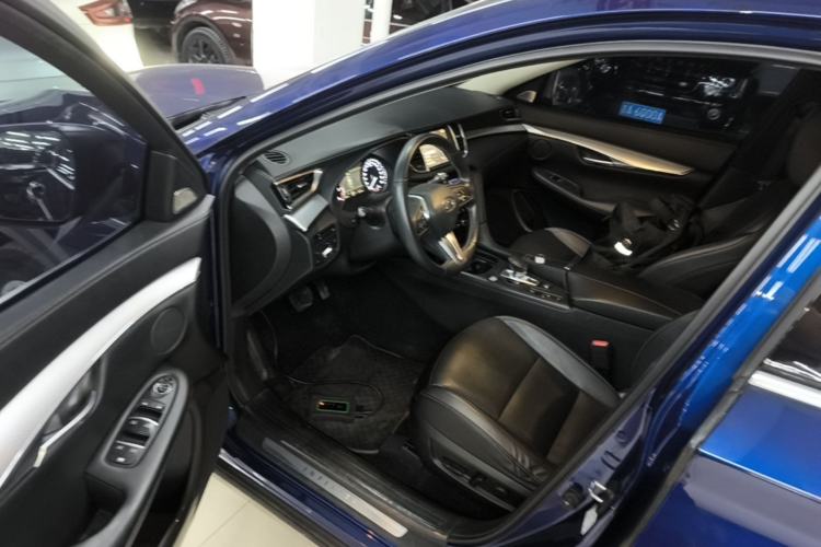 Used Infiniti QX50 2018 2.0T Two-Wheel Drive Fashion Edition Driver Seat