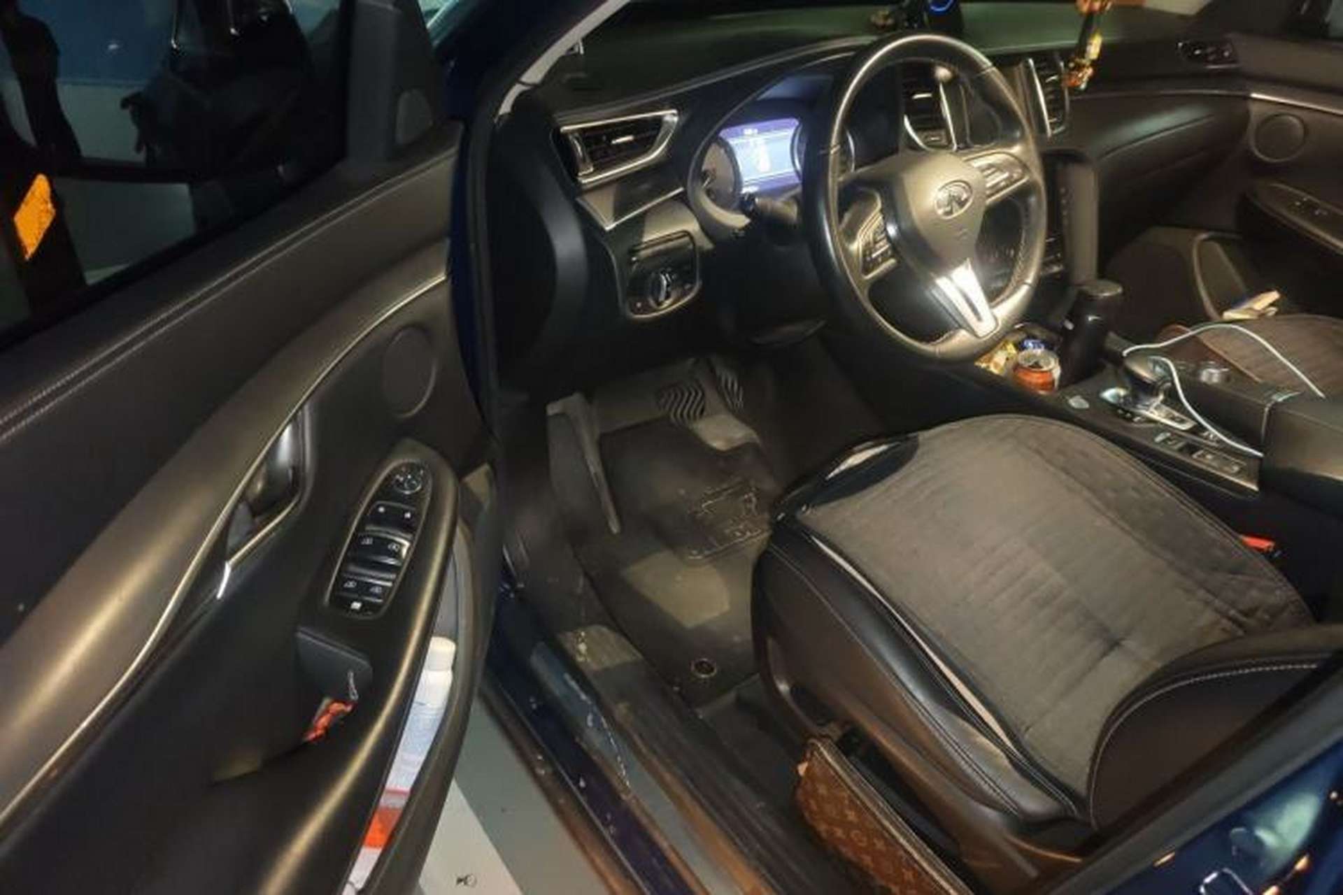 Used Infiniti QX50 2018 2.0T Two-Wheel-Drive Elite Edition Driver Seat