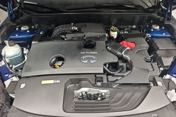 Used Infiniti QX50 2018 2.0T Four-Wheel Drive Elite Edition Engine Bay