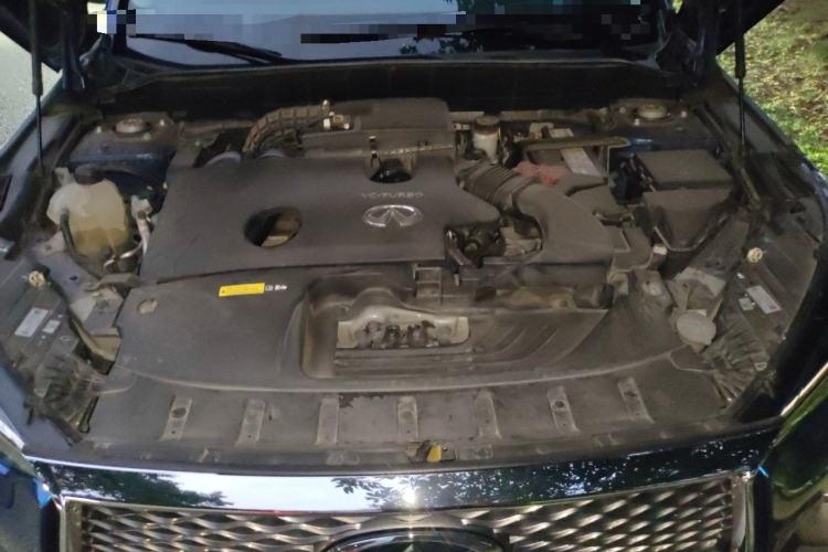Used Infiniti QX50 2018 2.0T Two-Wheel Drive Fashion Edition Engine Bay