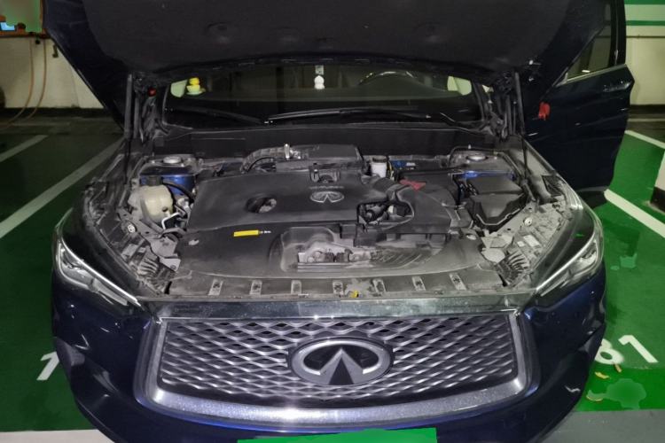 Used Infiniti QX50 2018 2.0T Four-Wheel Drive Elite Edition Engine Bay
