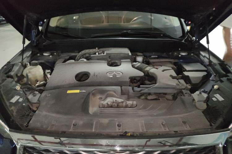 Used Infiniti QX50 2018 2.0T Four-Wheel Drive Elite Edition Engine Bay