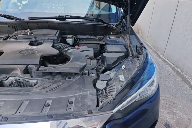Used Infiniti QX50 2018 2.0T Four-Wheel Drive Smart Edition Engine Bay Left