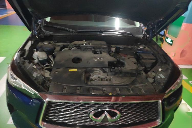 Used Infiniti QX50 2018 2.0T Four-Wheel Drive Elite Edition Engine Bay
