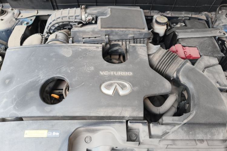 Used Infiniti QX50 2018 2.0T Four-Wheel Drive Smart Edition Engine Bay
