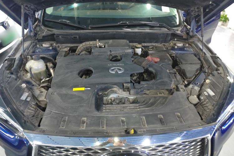 Used Infiniti QX50 2018 2.0T Four-Wheel Drive Smart Edition Engine Bay