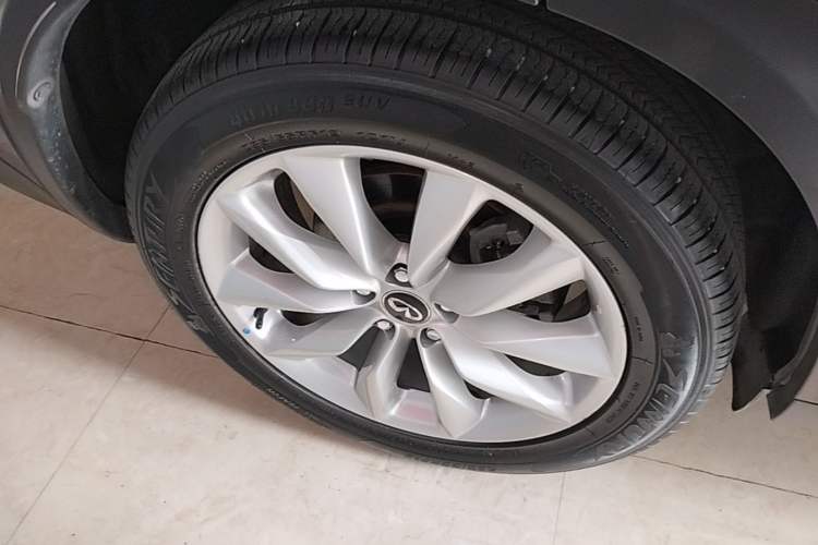 Used Infiniti QX50 2018 2.0T Four-Wheel Drive Elite Edition Exterior 2