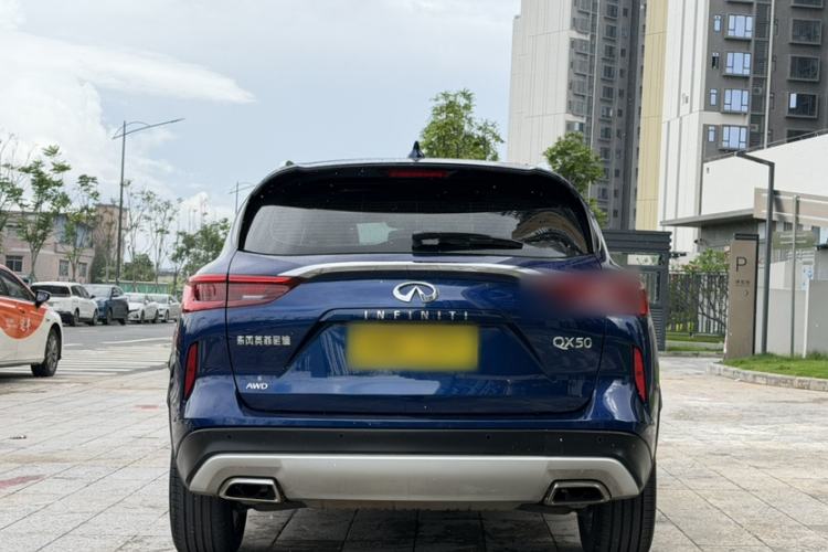 Used Infiniti QX50 2018 2.0T Four-Wheel Drive Elite Edition Exterior 3