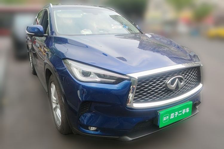 Used Infiniti QX50 2018 2.0T Four-Wheel Drive Elite Edition Front Right 45 Deg