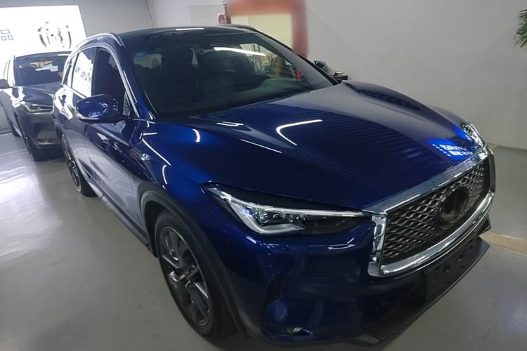 Used Infiniti QX50 2018 2.0T Four-Wheel Drive Luxury Edition Front Right 45 Deg