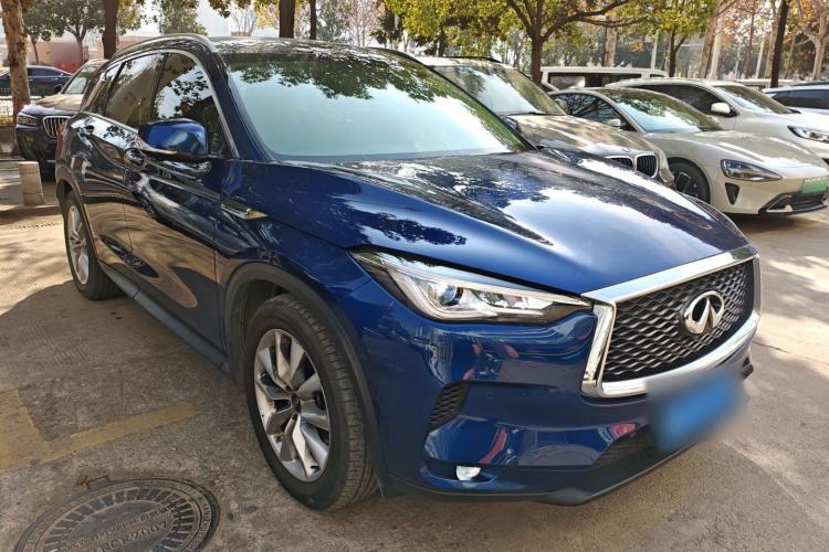 Used Infiniti QX50 2018 2.0T Four-Wheel Drive Elite Edition Front Right 45 Deg