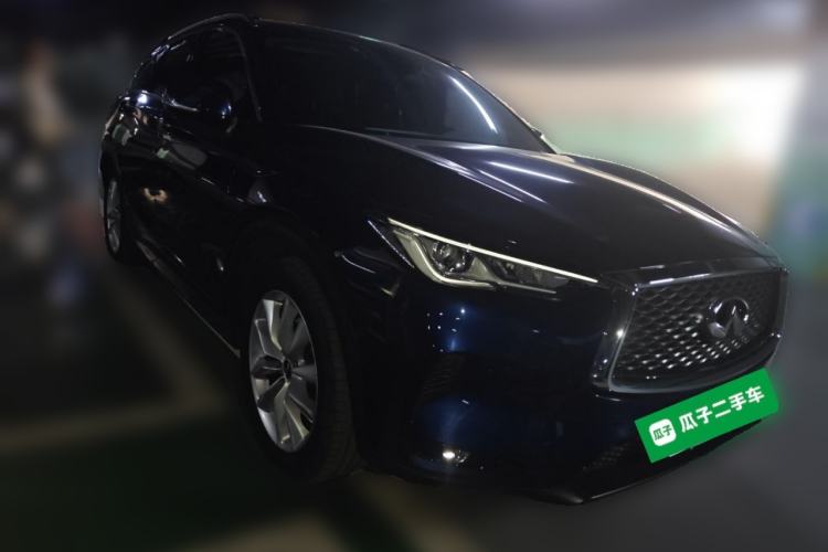 Used Infiniti QX50 2018 2.0T Four-Wheel Drive Elite Edition Front Right 45 Deg