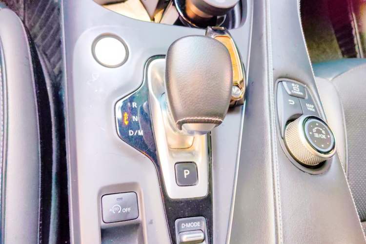 Used Infiniti QX50 2018 2.0T Four-Wheel Drive Elite Edition Gear Lever