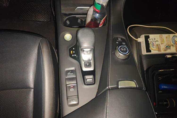 Used Infiniti QX50 2018 2.0T Four-Wheel Drive Smart Edition Gear Lever