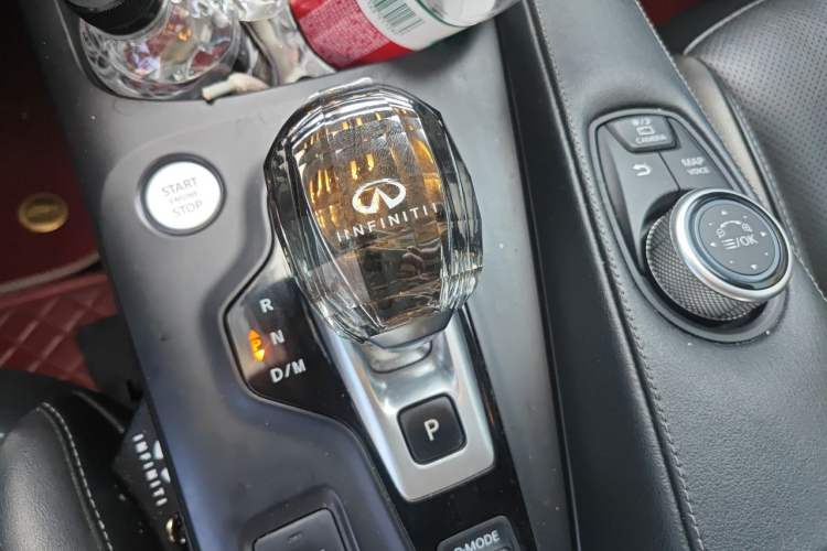 Used Infiniti QX50 2018 2.0T Four-Wheel Drive Smart Edition Gear Lever