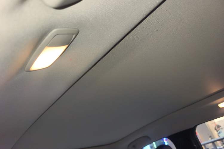 Used Infiniti QX50 2018 2.0T Two-Wheel Drive Fashion Edition Headliner