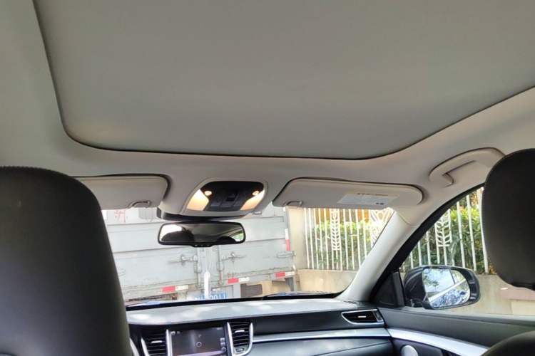 Used Infiniti QX50 2018 2.0T Four-Wheel Drive Elite Edition Headliner