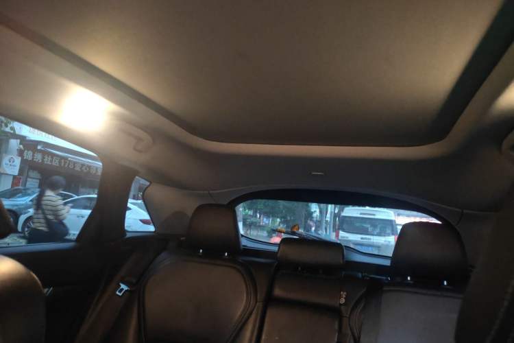 Used Infiniti QX50 2018 2.0T Two-Wheel Drive Fashion Edition Headliner