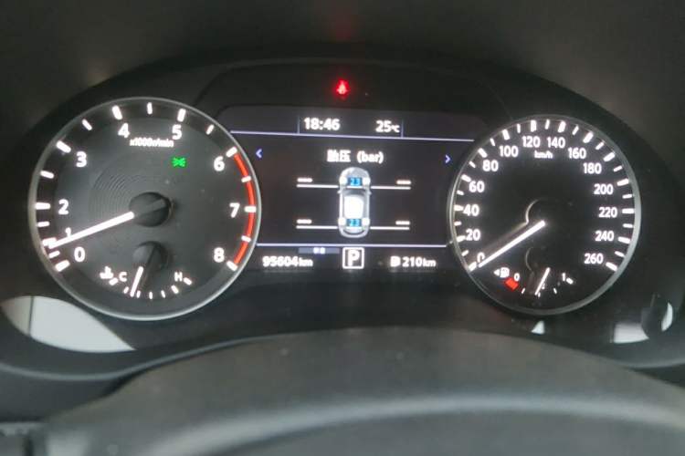 Used Infiniti QX50 2018 2.0T Four-Wheel Drive Elite Edition Instrument Cluster