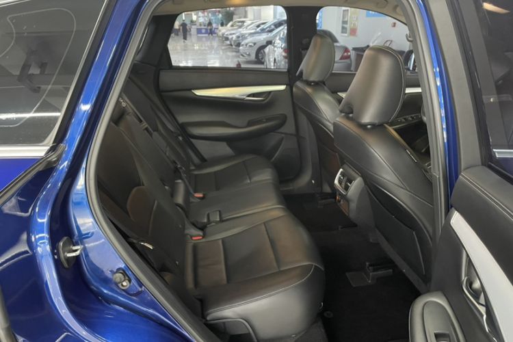 Used Infiniti QX50 2018 2.0T Two-Wheel Drive Fashion Edition Interior 2