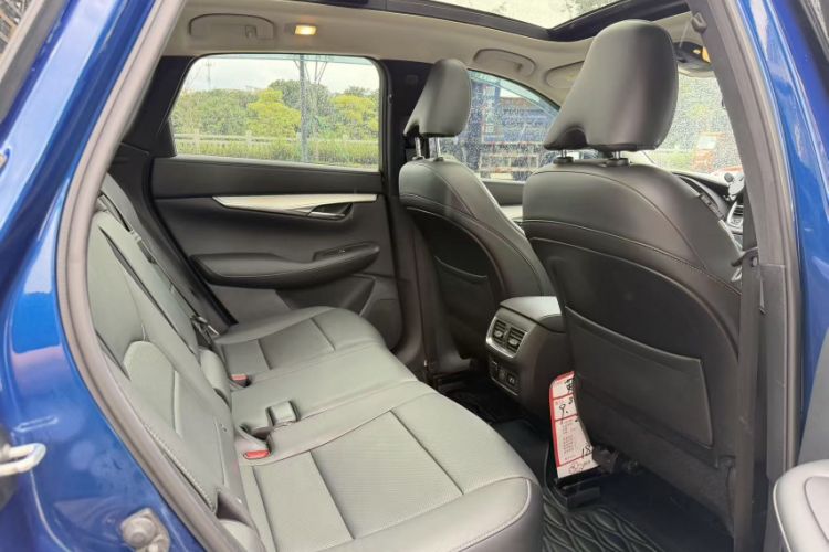 Used Infiniti QX50 2018 2.0T Four-Wheel Drive Elite Edition Interior 2
