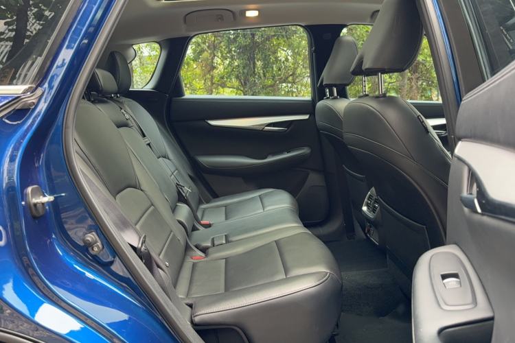 Used Infiniti QX50 2018 2.0T Two-Wheel Drive Fashion Edition Interior 4