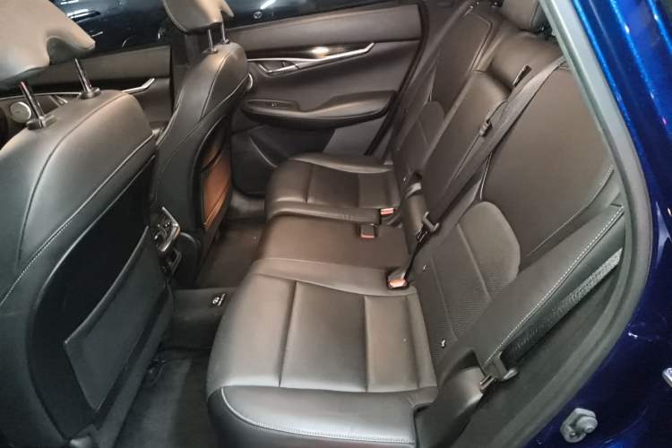 Used Infiniti QX50 2018 2.0T Four-Wheel Drive Smart Edition Interior 4