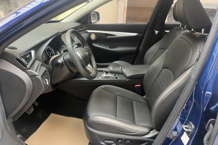 Used Infiniti QX50 2018 2.0T Four-Wheel Drive Elite Edition Interior 5