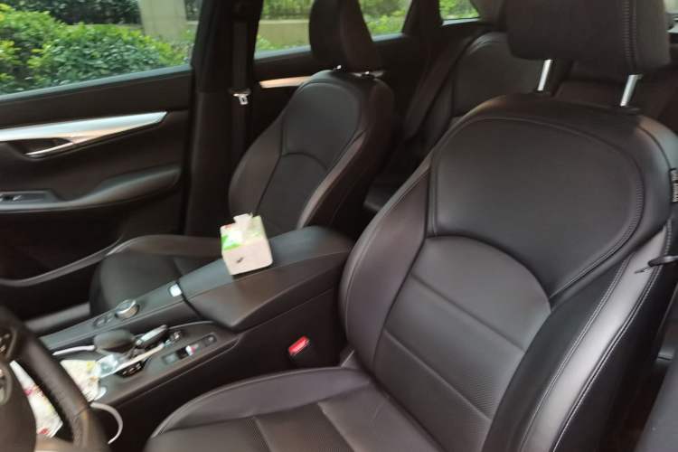 Used Infiniti QX50 2018 2.0T Four-Wheel Drive Elite Edition Left Front Seat