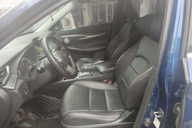 Used Infiniti QX50 2018 2.0T Two-Wheel-Drive Elite Edition Left Front Seat