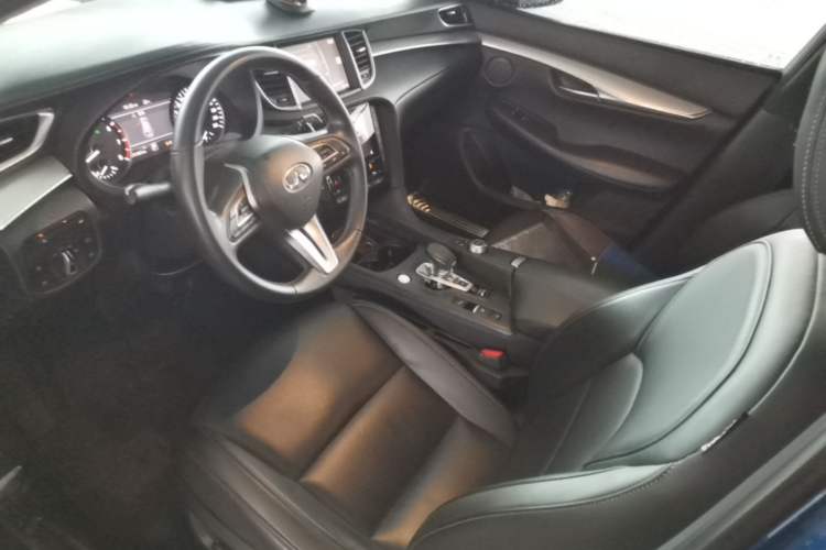 Used Infiniti QX50 2018 2.0T Two-Wheel Drive Fashion Edition Left Front Seat