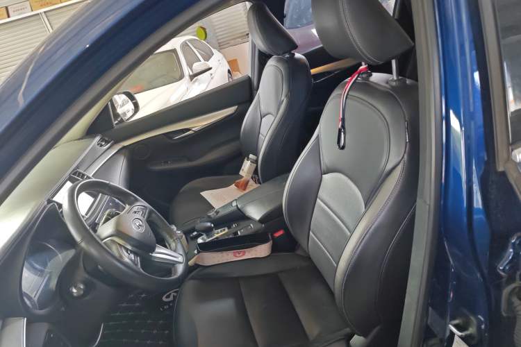 Used Infiniti QX50 2018 2.0T Four-Wheel Drive Elite Edition Left Front Seat
