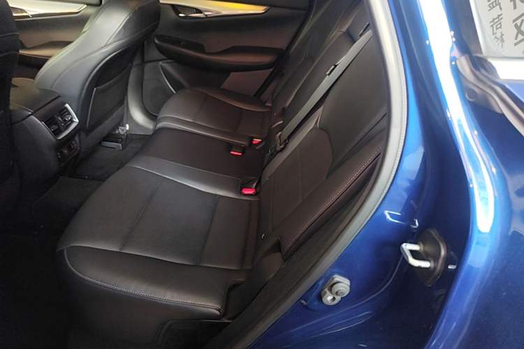 Used Infiniti QX50 2018 2.0T Four-Wheel Drive Elite Edition Left Rear Seat