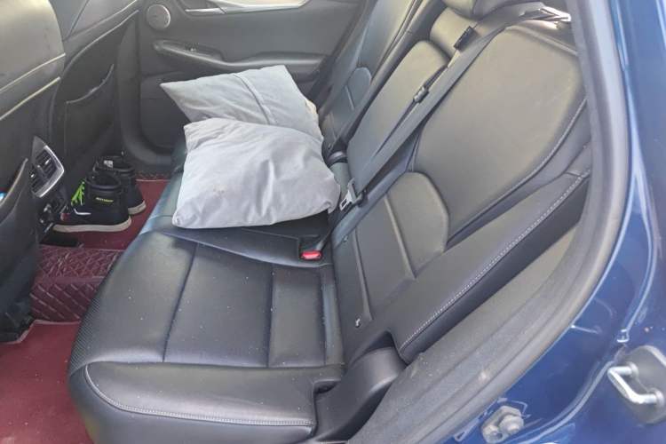 Used Infiniti QX50 2018 2.0T Four-Wheel Drive Smart Edition Left Rear Seat