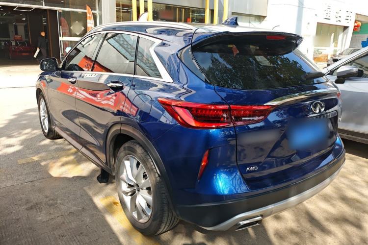 Used Infiniti QX50 2018 2.0T Four-Wheel Drive Elite Edition Left Side