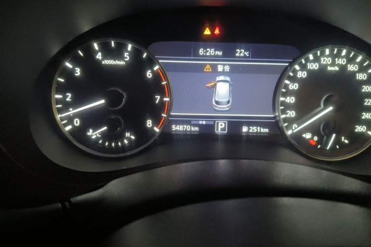 Used Infiniti QX50 2018 2.0T Two-Wheel Drive Fashion Edition Odometer Close Up