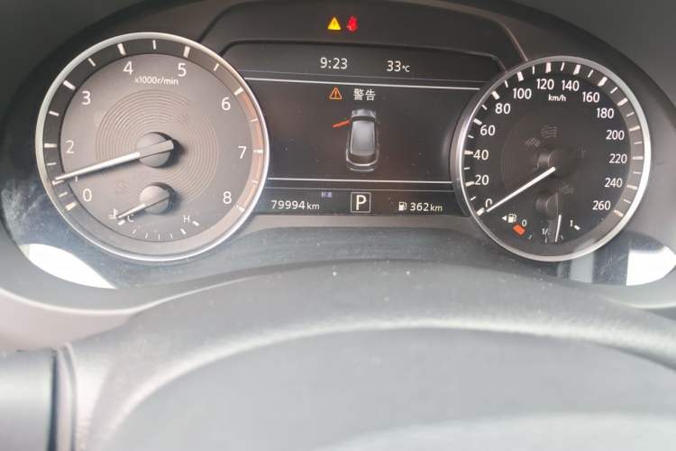 Used Infiniti QX50 2018 2.0T Four-Wheel Drive Elite Edition Odometer Close Up