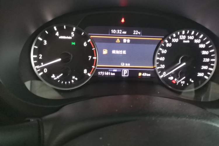 Used Infiniti QX50 2018 2.0T Two-Wheel Drive Fashion Edition Odometer Close Up