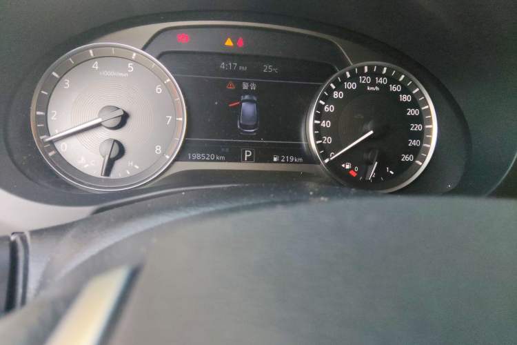 Used Infiniti QX50 2018 2.0T Two-Wheel Drive Fashion Edition Odometer Close Up