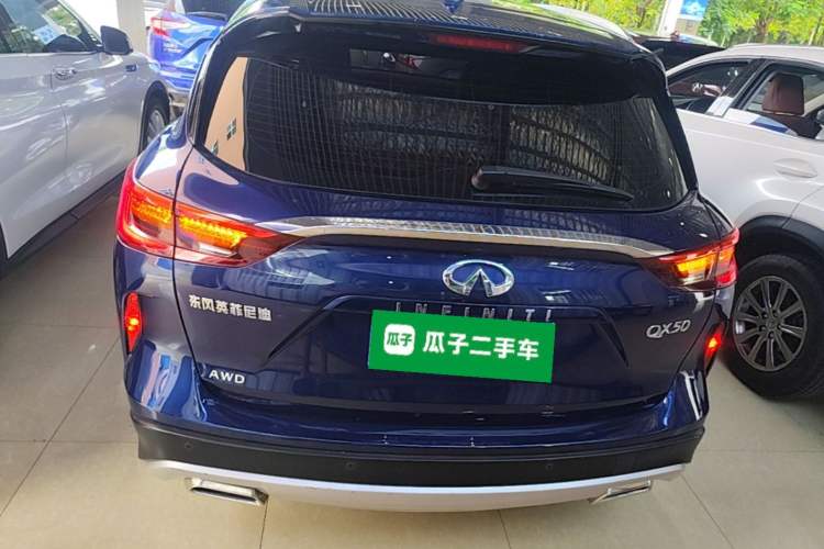 Used Infiniti QX50 2018 2.0T Four-Wheel Drive Elite Edition Rear