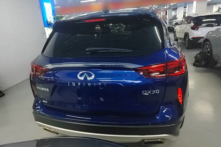 Used Infiniti QX50 2018 2.0T Four-Wheel Drive Luxury Edition Rear