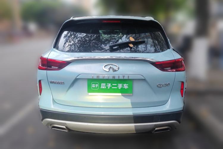 Used Infiniti QX50 2018 2.0T Two-Wheel Drive Fashion Edition Rear
