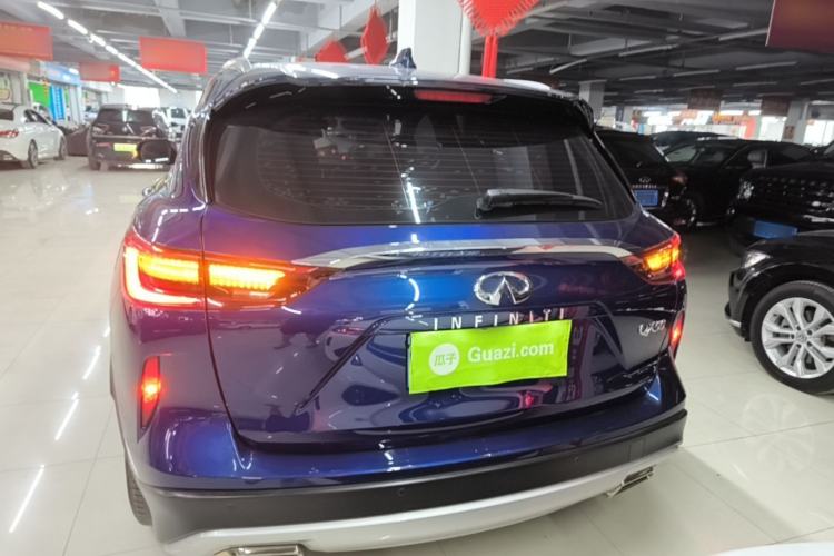 Used Infiniti QX50 2018 2.0T Two-Wheel Drive Fashion Edition Rear