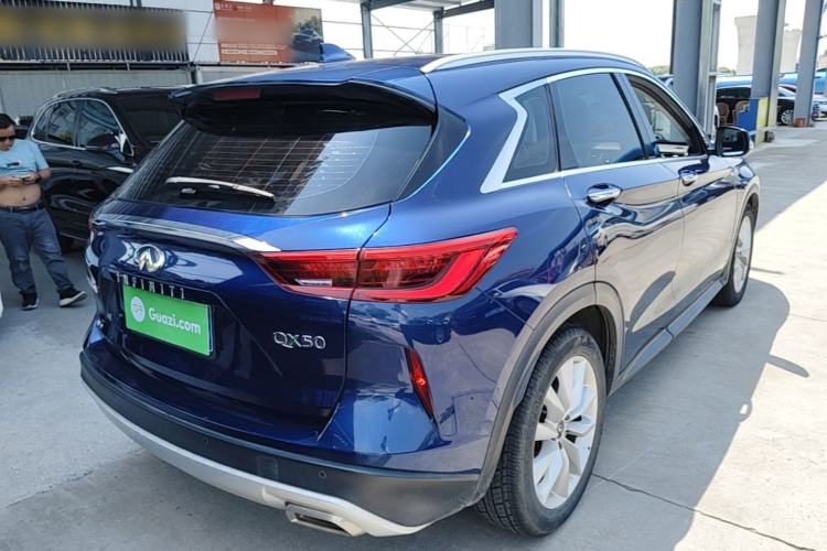Used Infiniti QX50 2018 2.0T Four-Wheel Drive Elite Edition Rear Right 45 Deg