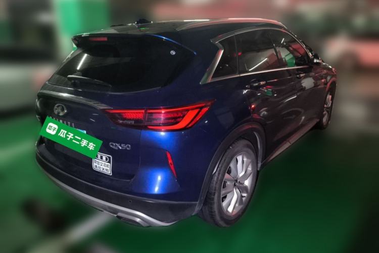 Used Infiniti QX50 2018 2.0T Four-Wheel Drive Elite Edition Rear Right 45 Deg