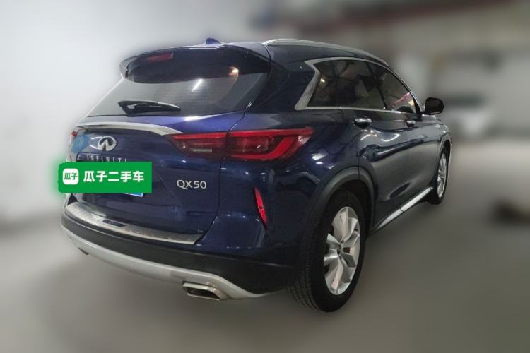 Used Infiniti QX50 2018 2.0T Four-Wheel Drive Elite Edition Rear Right 45 Deg