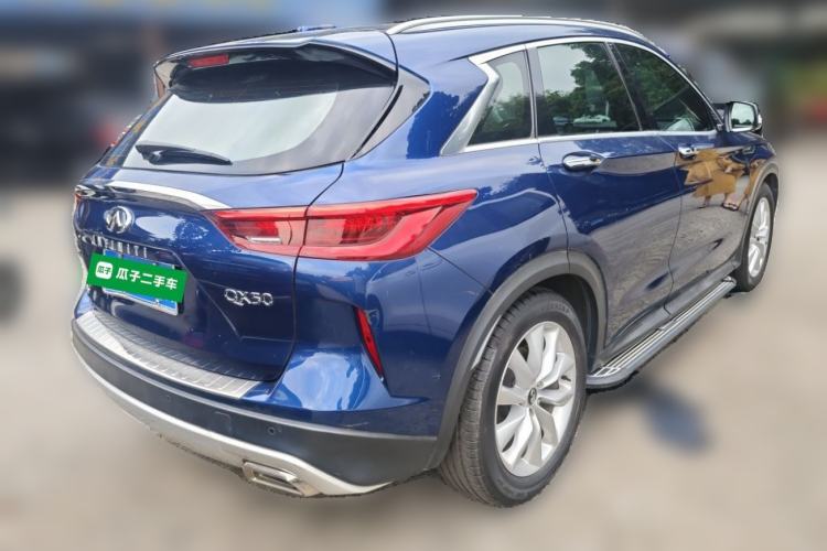 Used Infiniti QX50 2018 2.0T Four-Wheel Drive Elite Edition Rear Right 45 Deg